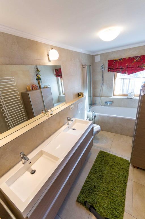Ferienwohnung Reitgestüt Waldeck Saalfelden Habitación foto