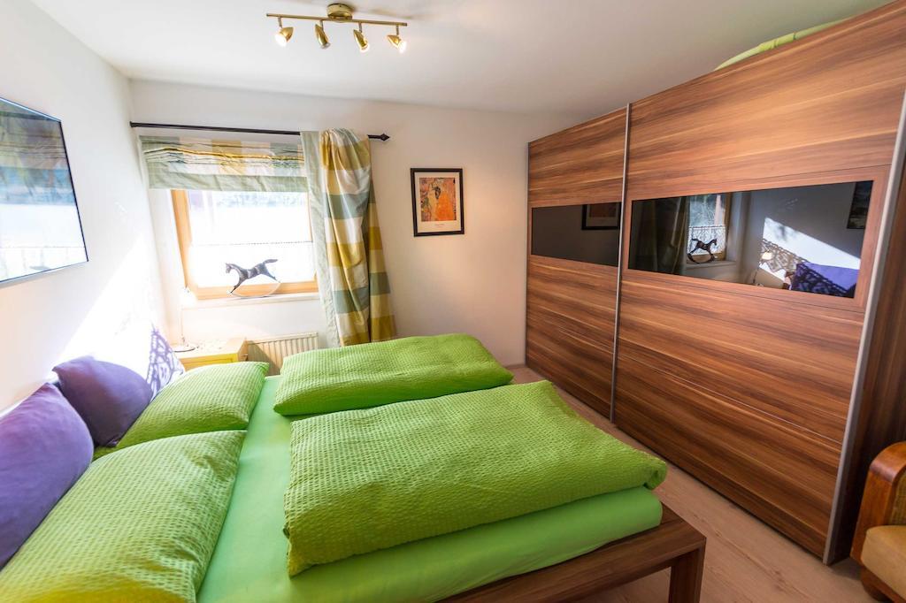 Ferienwohnung Reitgestüt Waldeck Saalfelden Exterior foto